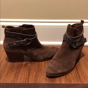 Nicole suede booties